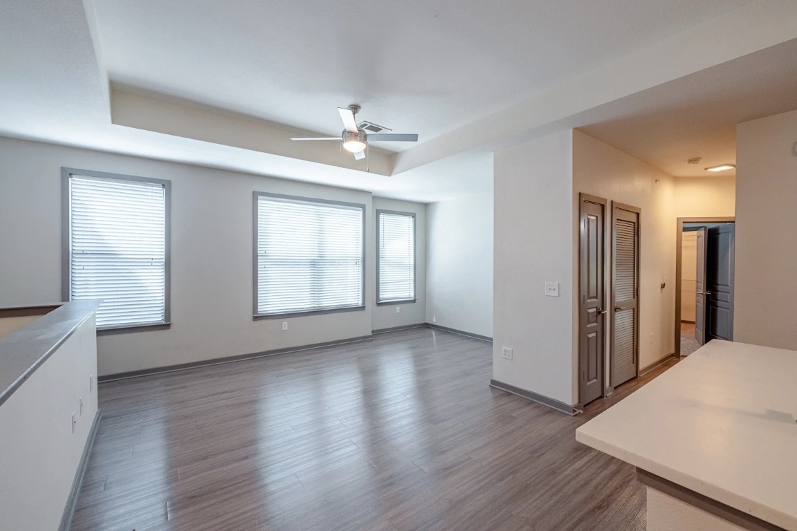 8515 Interstate 35, Unit 16218 Austin, TX 78744 - Photo 16 of 19 Move in by January 30th and enjoy 8 weeks FREE rent! Restrictions may apply — contact our leasing office for details.