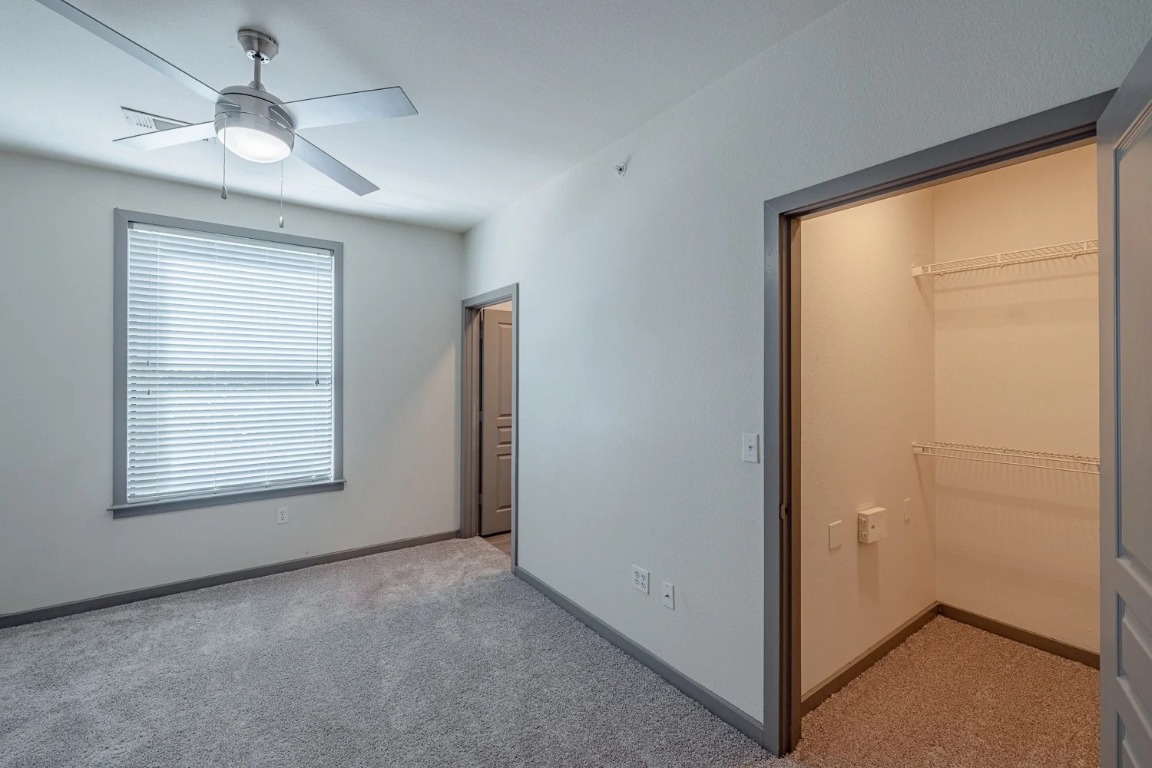 8515 Interstate 35, Unit 16218 Austin, TX 78744 - Photo 4 of 19 Move in by January 30th and enjoy 8 weeks FREE rent! Restrictions may apply — contact our leasing office for details.