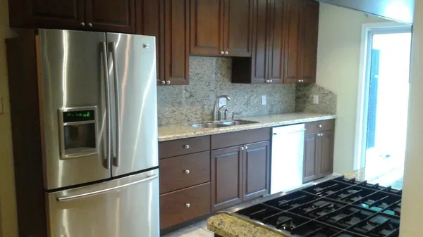 $3,500 | 619 37th Street, West Palm Beach, FL 33407
