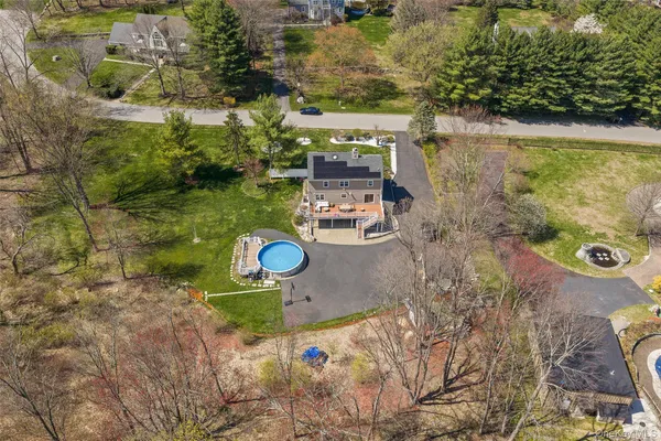 $995,000 | 19 Peachtree Drive, Cortlandt Manor, NY 10567