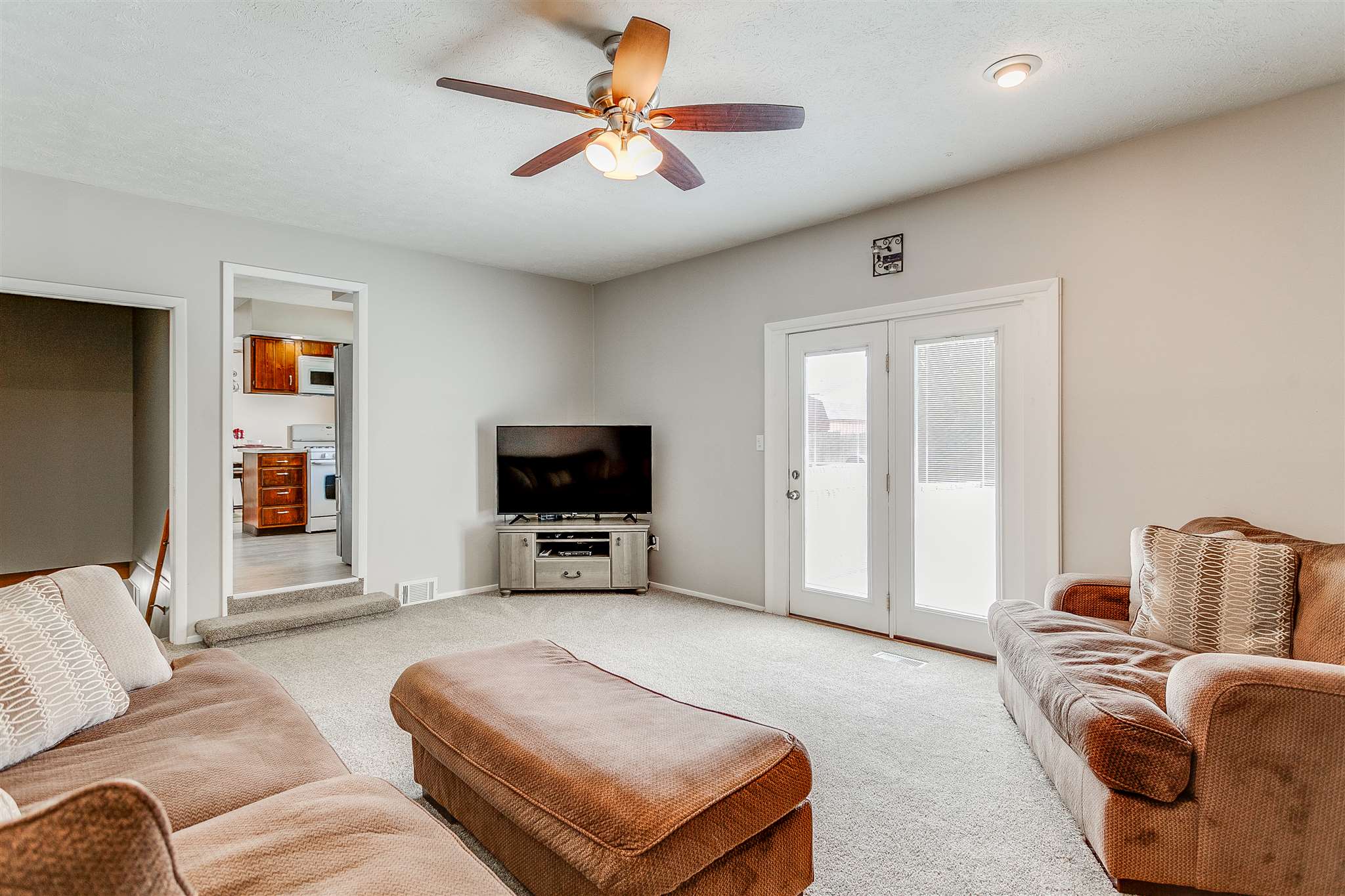 55888 Buckeye Road Mishawaka, IN 46545 - Photo 8 of 23 Gallery Image 8