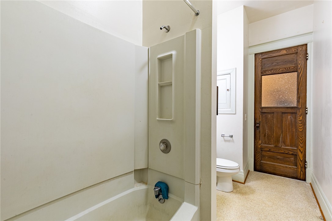 70 Grand Avenue Rochester, NY 14609 - Photo 14 of 49