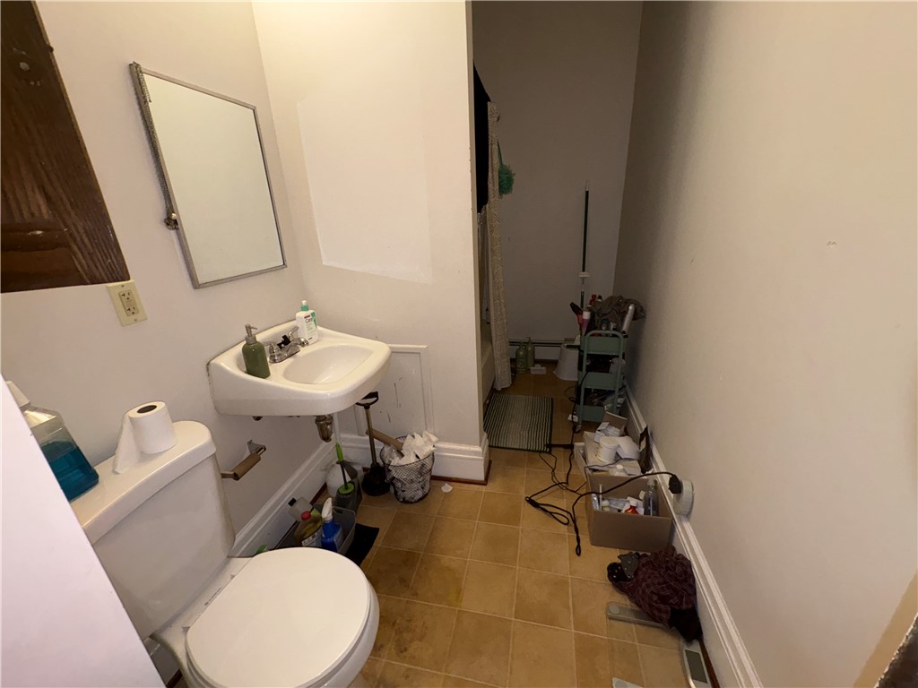 70 Grand Avenue Rochester, NY 14609 - Photo 18 of 49