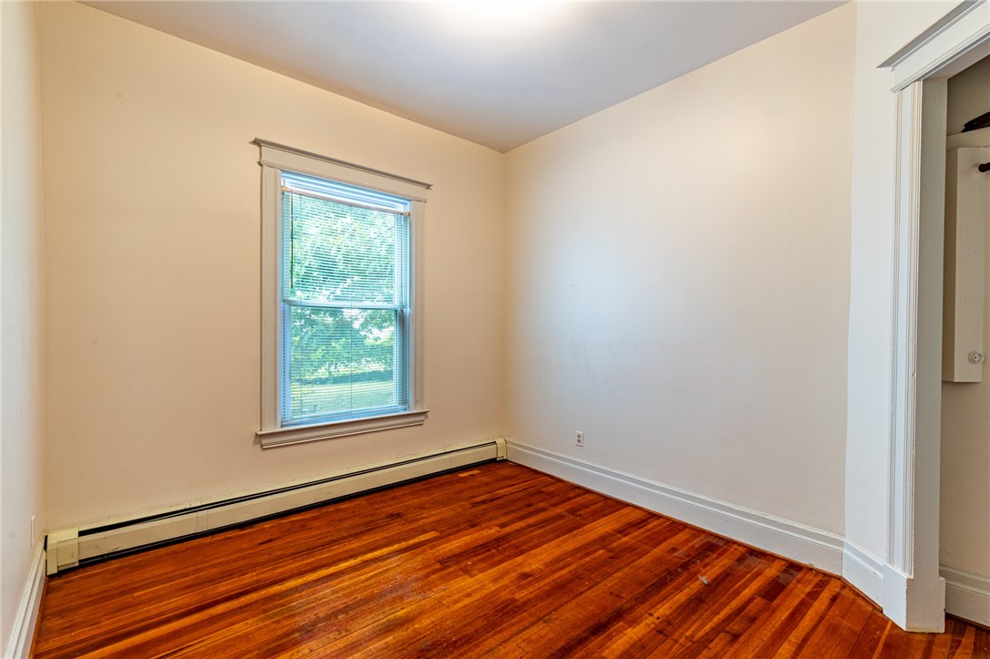 70 Grand Avenue Rochester, NY 14609 - Photo 19 of 49