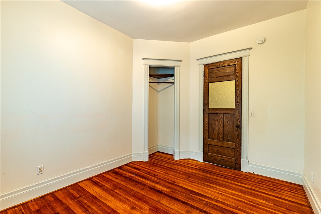 70 Grand Avenue Rochester, NY 14609 - Photo 20 of 49