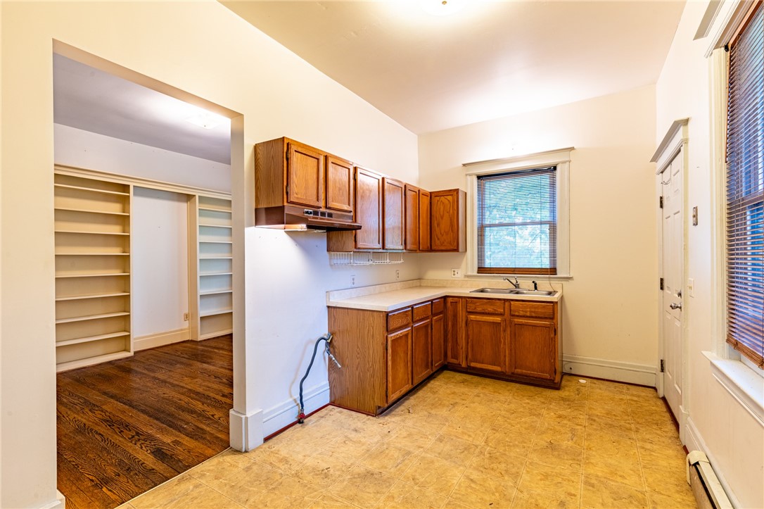 70 Grand Avenue Rochester, NY 14609 - Photo 21 of 49