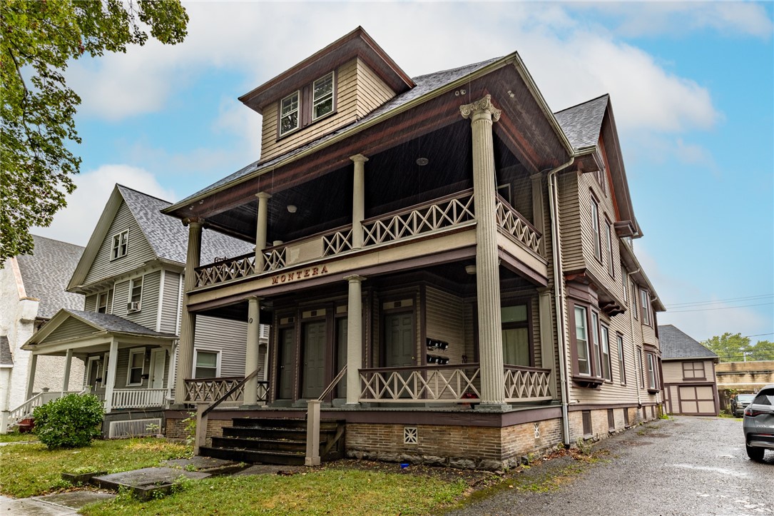 70 Grand Avenue Rochester, NY 14609 - Photo 3 of 49