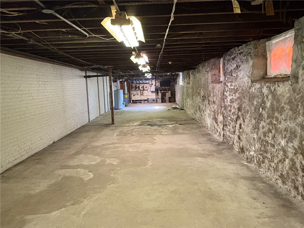 70 Grand Avenue Rochester, NY 14609 - Photo 39 of 49