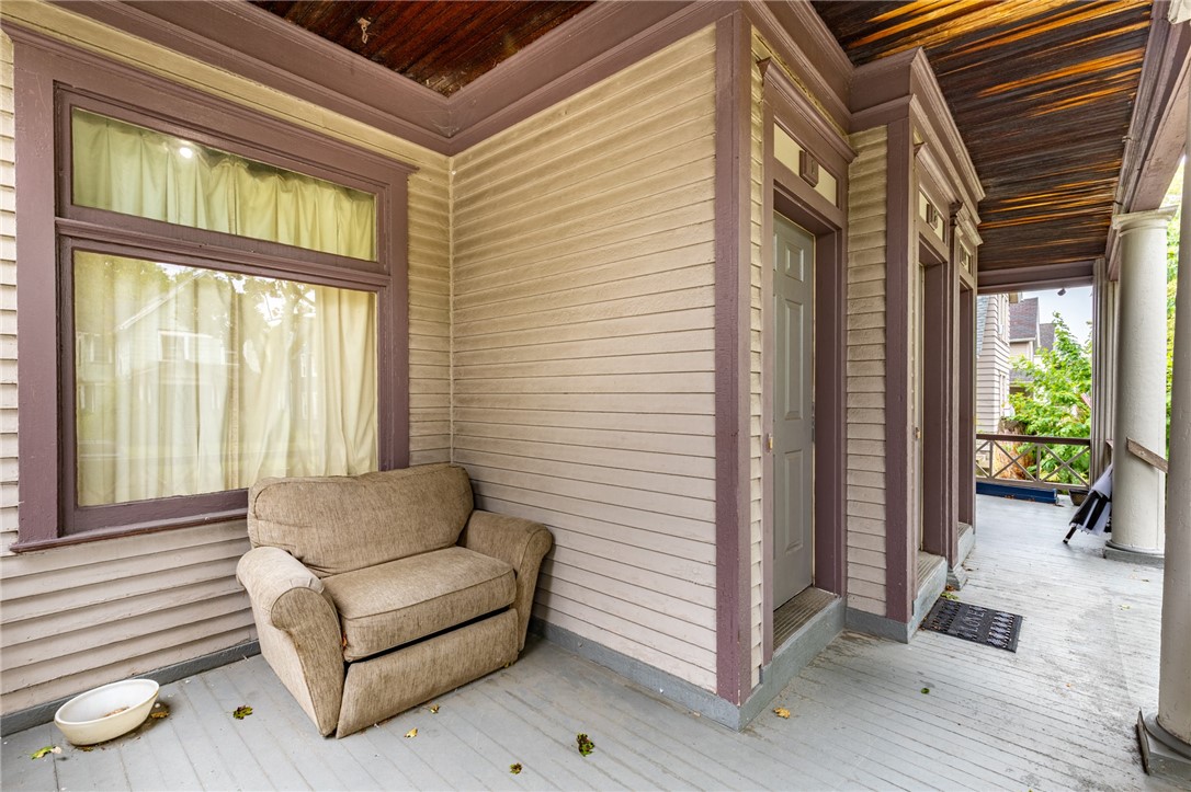 70 Grand Avenue Rochester, NY 14609 - Photo 5 of 49