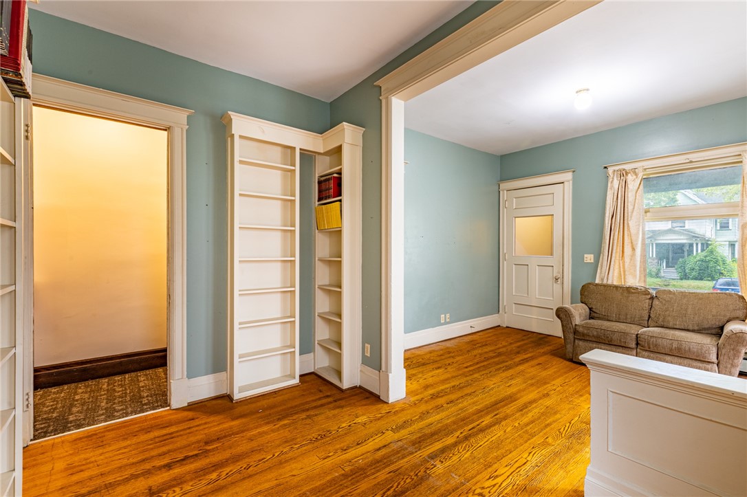 70 Grand Avenue Rochester, NY 14609 - Photo 9 of 49