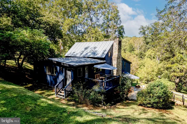 $999,000 | 3225 Sage Road, Markham, VA 22643