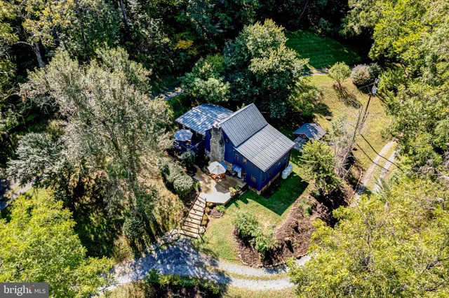 $999,000 | 3225 Sage Road, Markham, VA 22643