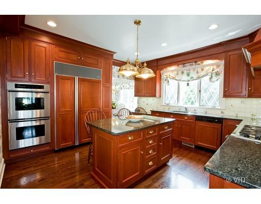 501 Burr Ridge Club Burr Ridge, IL 60527 - Photo 2 of 17 Gallery Image 2