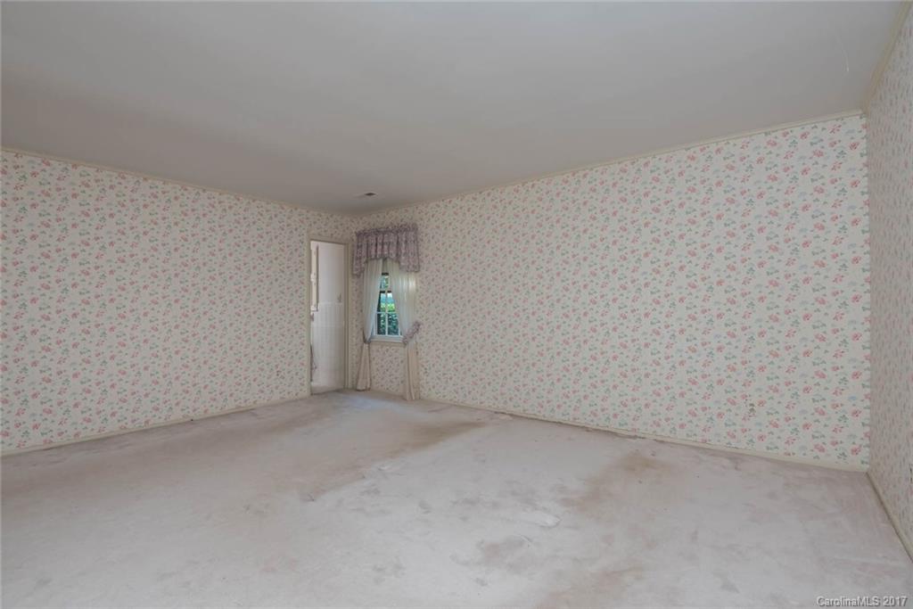 1104 Berry Ridge Road Charlotte, NC 28270 - Photo 14 of 24 Gallery Image 14