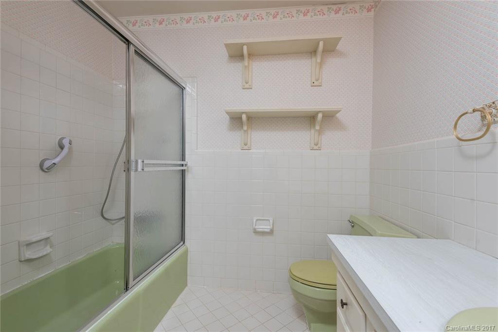 1104 Berry Ridge Road Charlotte, NC 28270 - Photo 16 of 24 Gallery Image 16