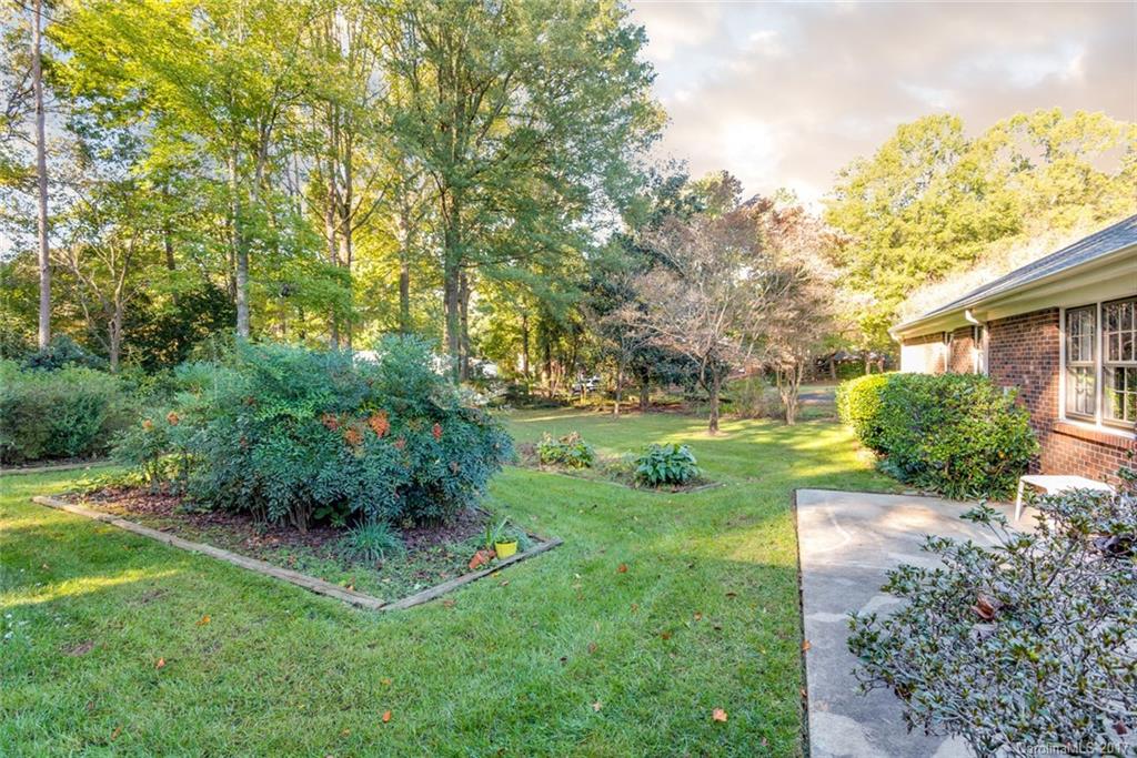 1104 Berry Ridge Road Charlotte, NC 28270 - Photo 20 of 24 Gallery Image 20