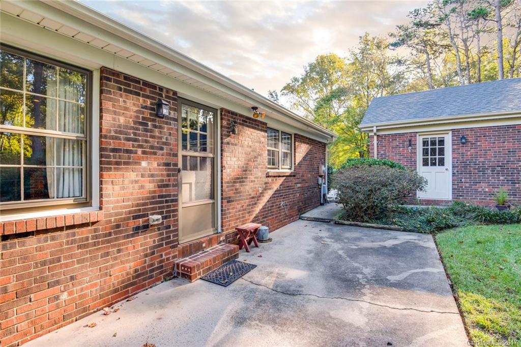 1104 Berry Ridge Road Charlotte, NC 28270 - Photo 22 of 24 Gallery Image 22