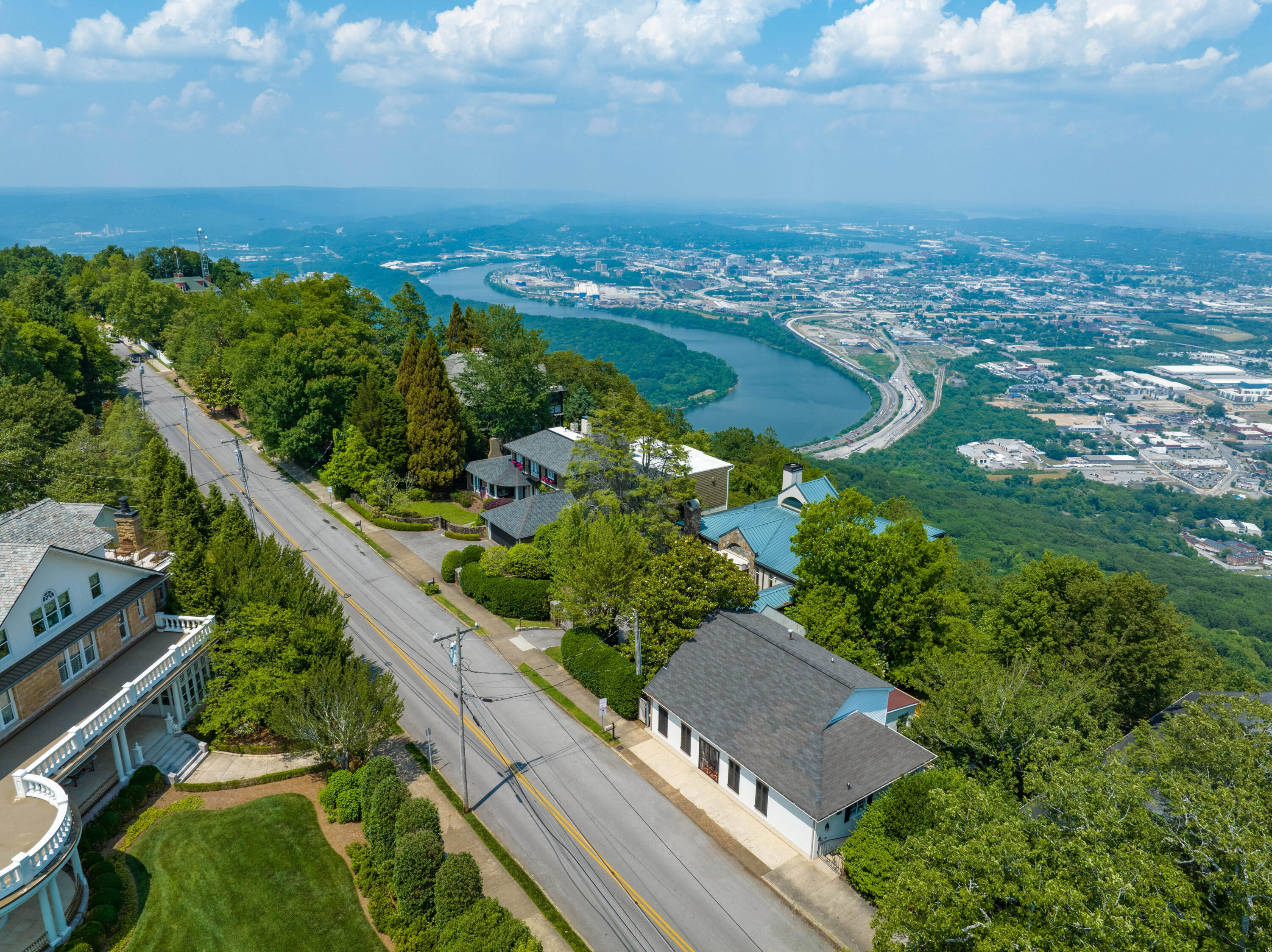 1003 East Brow Road Lookout Mountain, TN 37350 - Photo 40 of 40 02 - 1003 E Brow Rd - Aerial