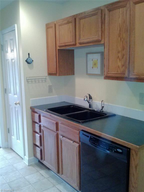 153 Winchester Road Advance, NC 27006 - Photo 13 of 20 Kitchen with builtin diswasher