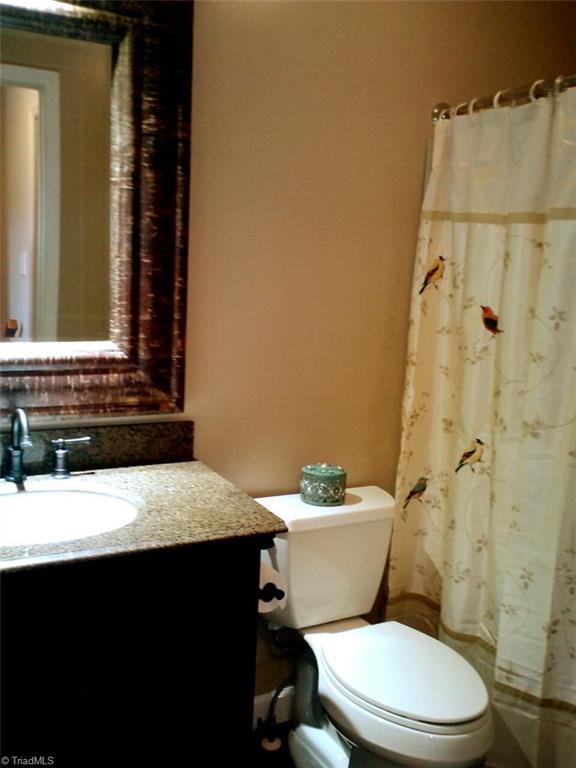 153 Winchester Road Advance, NC 27006 - Photo 16 of 20 Upper bathroom