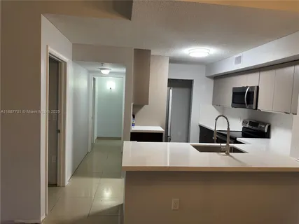 $2,800 | 2051 Renaissance Boulevard, Unit 305, Miramar, FL 33025