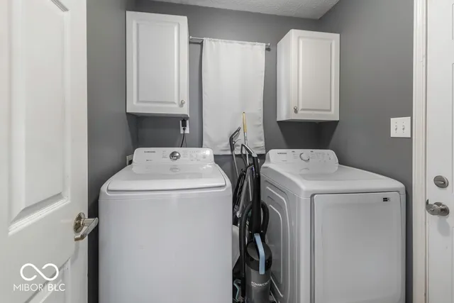 $300,000 | 567 Lakewood Court, Greentown, IN 46936