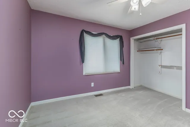 $300,000 | 567 Lakewood Court, Greentown, IN 46936