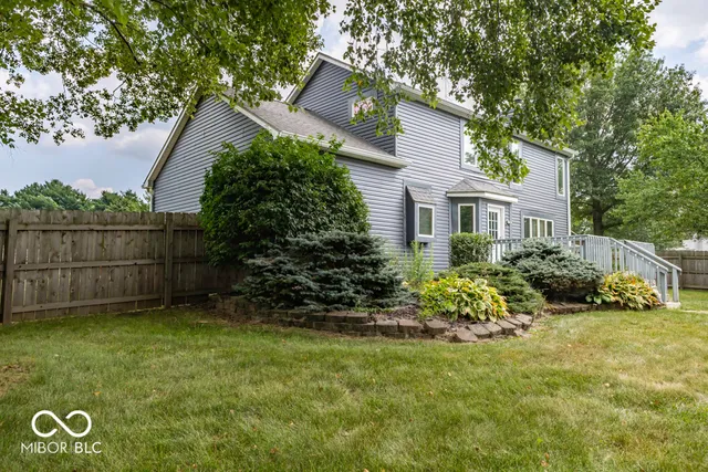 $300,000 | 567 Lakewood Court, Greentown, IN 46936