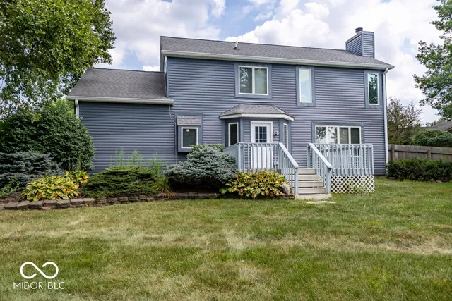 $300,000 | 567 Lakewood Court, Greentown, IN 46936