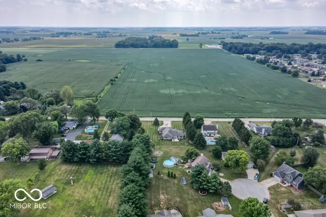 $300,000 | 567 Lakewood Court, Greentown, IN 46936