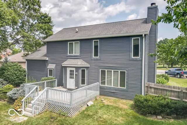 $300,000 | 567 Lakewood Court, Greentown, IN 46936