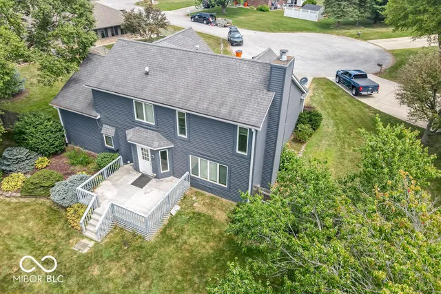 $300,000 | 567 Lakewood Court, Greentown, IN 46936