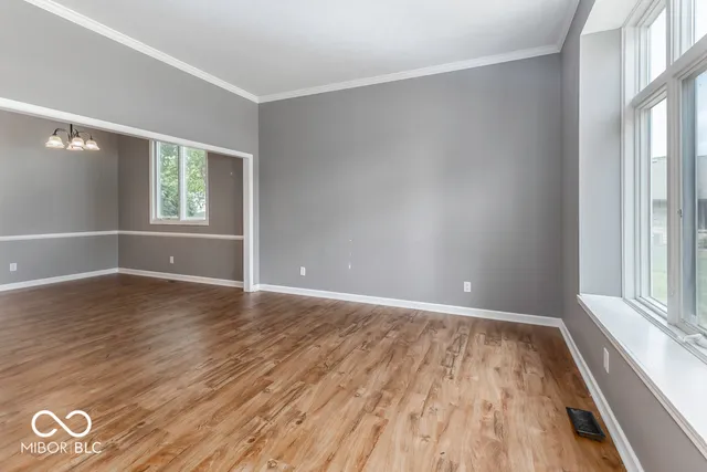 $300,000 | 567 Lakewood Court, Greentown, IN 46936