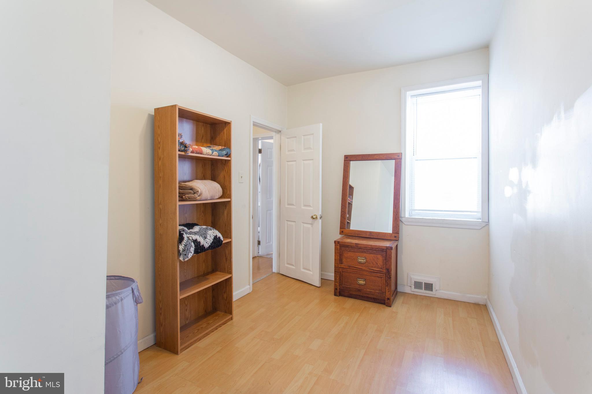 717 Tree Street Philadelphia, PA 19148 - Photo 20 of 27 Bedroom 2