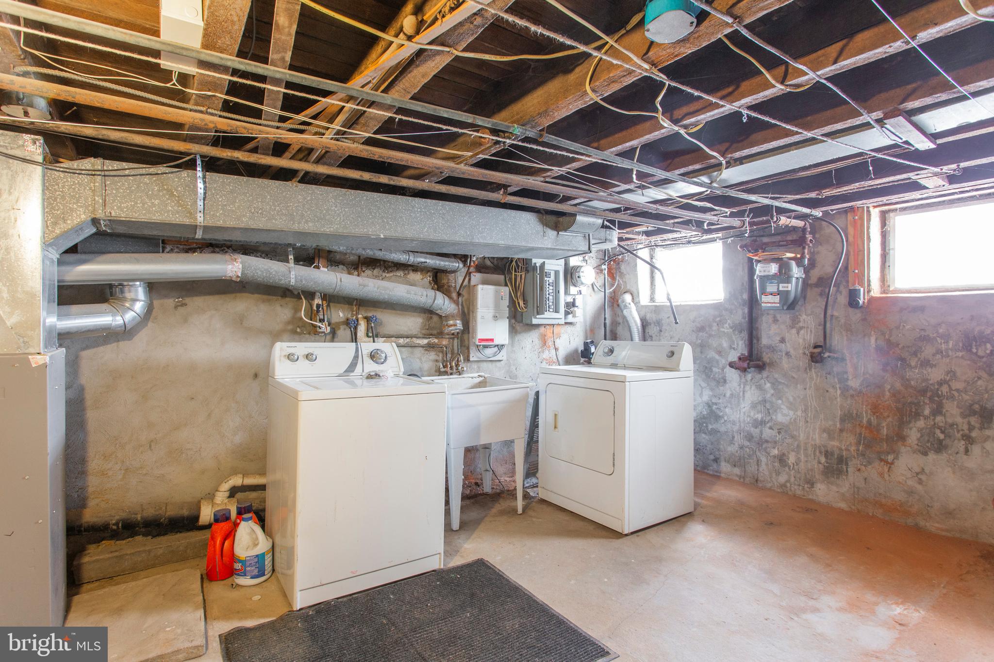 717 Tree Street Philadelphia, PA 19148 - Photo 23 of 27 Basement & Laundry