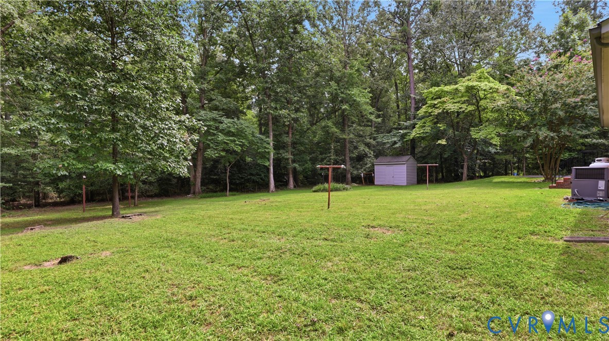 11146 Holly Berry Road Ashland, VA 23005 - Photo 25 of 32 Gallery Image 25