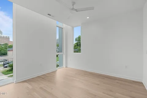 $1,249,000 | 501 South Bloodworth Street, Unit 105, Raleigh, NC 27601