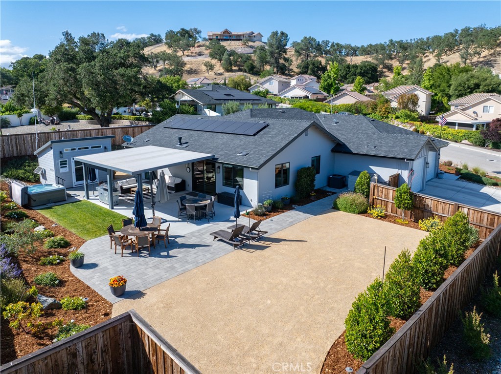8550 El Corte Road Atascadero, CA 93422 - Photo 44 of 72 an outdoor space with seating area and trees in the background