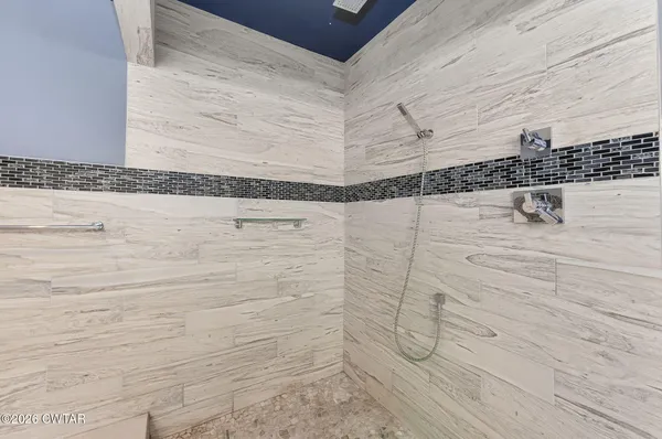 $875,000 | 22 Deepwood Drive, Jackson, TN 38305