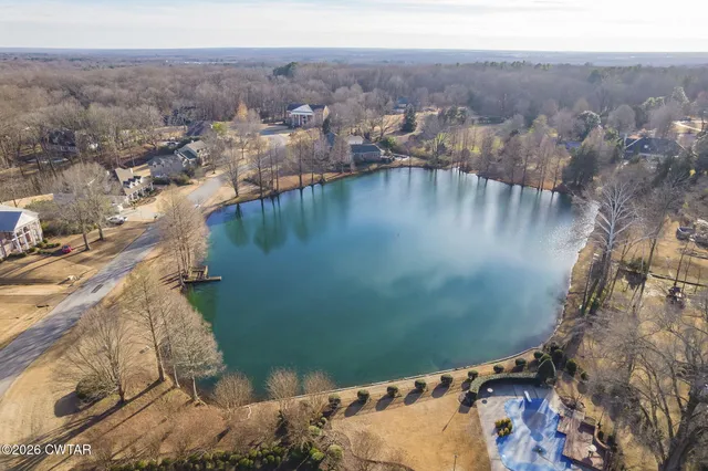 $925,000 | 22 Deepwood Drive, Jackson, TN 38305
