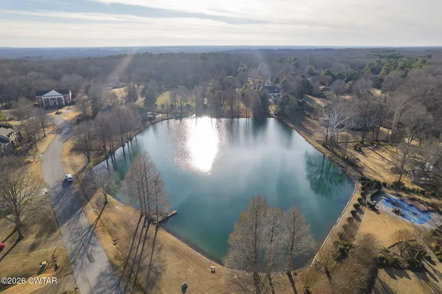 $925,000 | 22 Deepwood Drive, Jackson, TN 38305