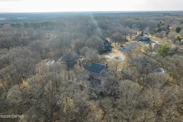 $875,000 | 22 Deepwood Drive, Jackson, TN 38305