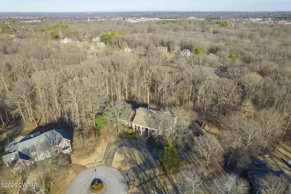 $875,000 | 22 Deepwood Drive, Jackson, TN 38305