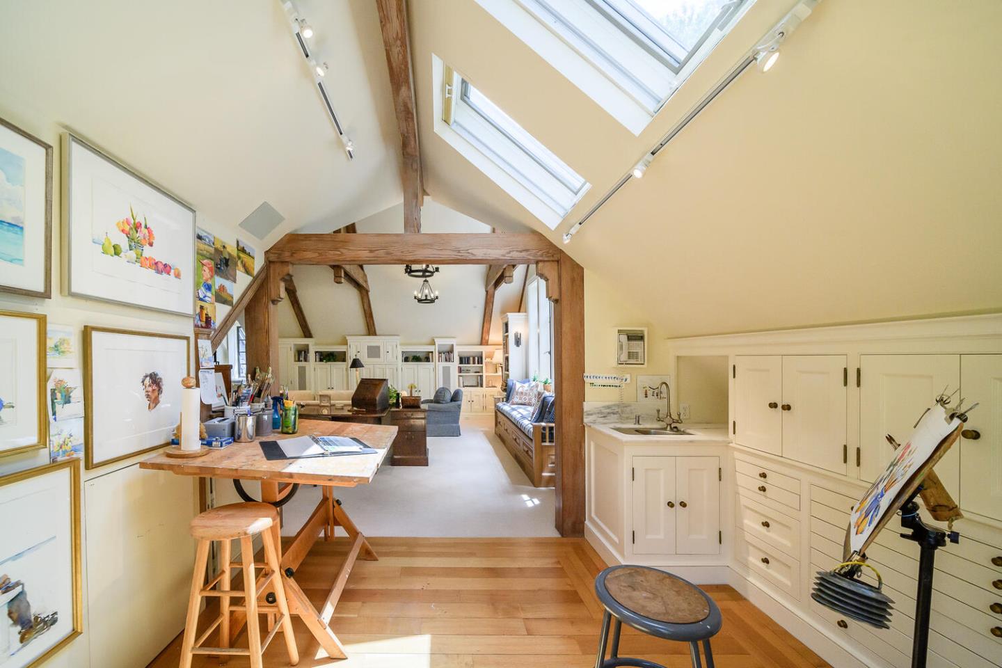 100 Robin Road Hillsborough, CA 94010 - Photo 38 of 90