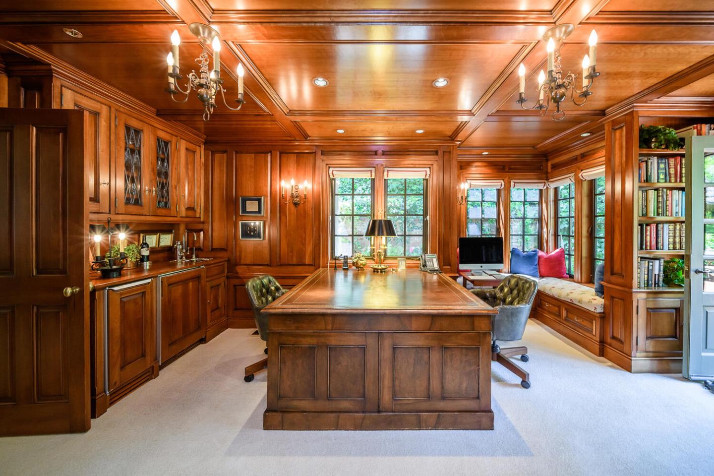 100 Robin Road Hillsborough, CA 94010 - Photo 7 of 90