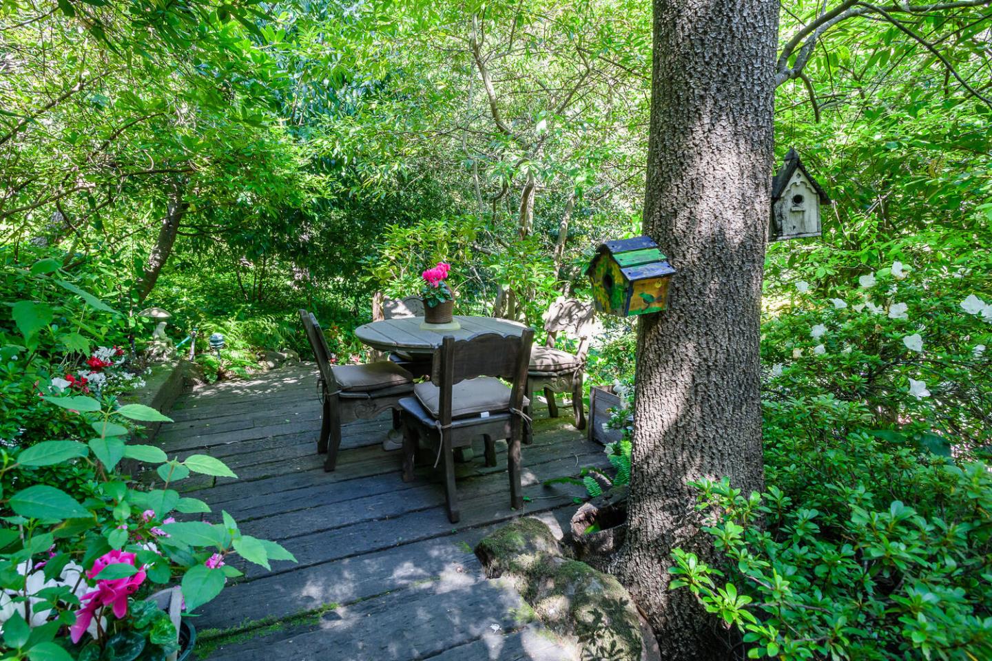 100 Robin Road Hillsborough, CA 94010 - Photo 66 of 90