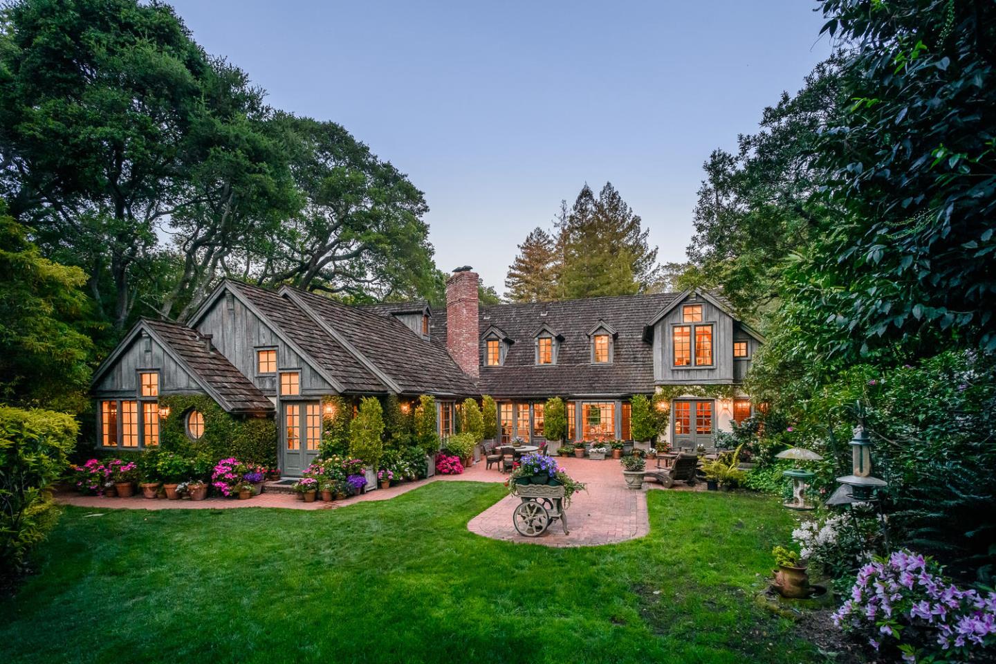 100 Robin Road Hillsborough, CA 94010 - Photo 72 of 90 a front view of a residential houses with yard and green space