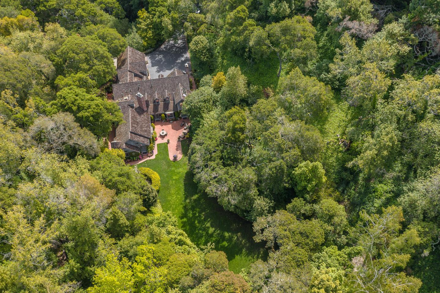 100 Robin Road Hillsborough, CA 94010 - Photo 88 of 90