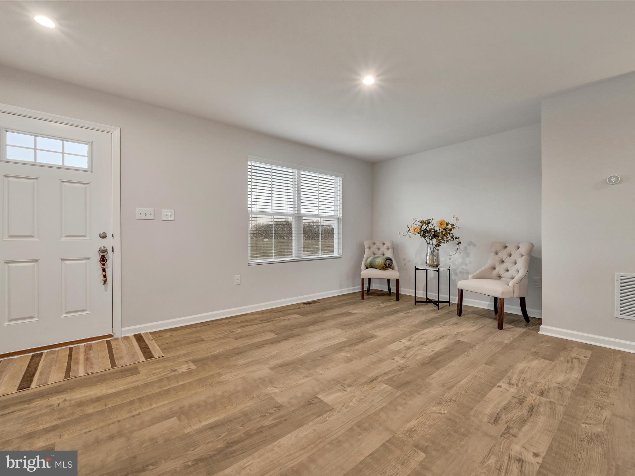 246 Coffee Goss Road Marietta, PA 17547 - Photo 7 of 19 Foyer
