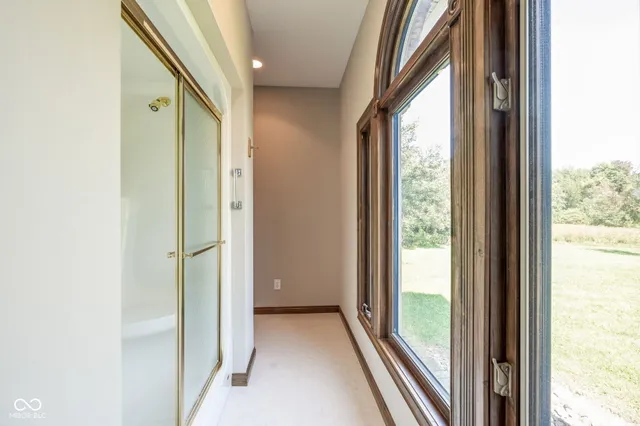 $750,000 | 9471 North 675 West, Fairland, IN 46126